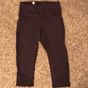 Lululemon Brown Capri